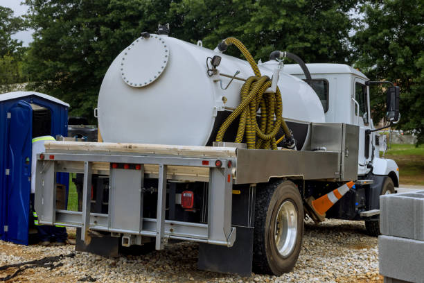 Best Emergency porta potty rental  in Walnut, IL